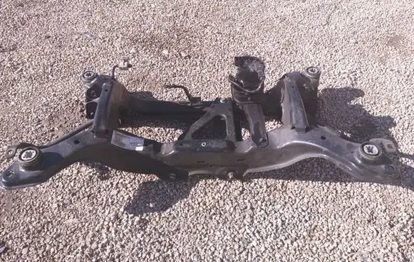 Volvo XC60 Rear subframe 3575327