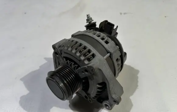 Chevrolet Corvette C7 Generator/alternator 22868687
