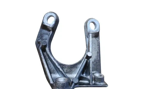 Volvo XC60 Front differential bracket 30713236