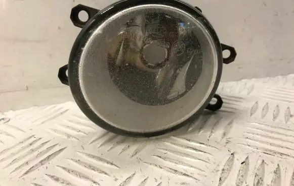 Toyota Corolla Verso AR10 Front fog light 812200F020 271521