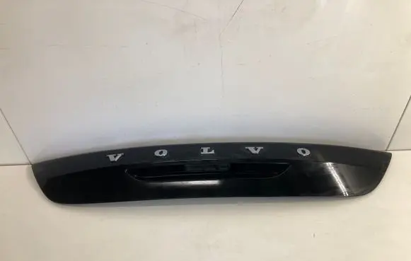Volvo V40 Trunk door license plate light bar 31301303 223512