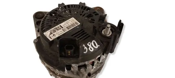 Nissan Qashqai Generator/alternator 231002419R 2714142B 218512340