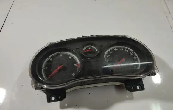Opel Corsa D Speedometer (instrument cluster) P0013264261