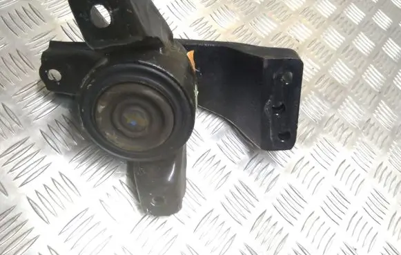 Hyundai i20 (GB IB) Engine mount bracket 21810C8300
