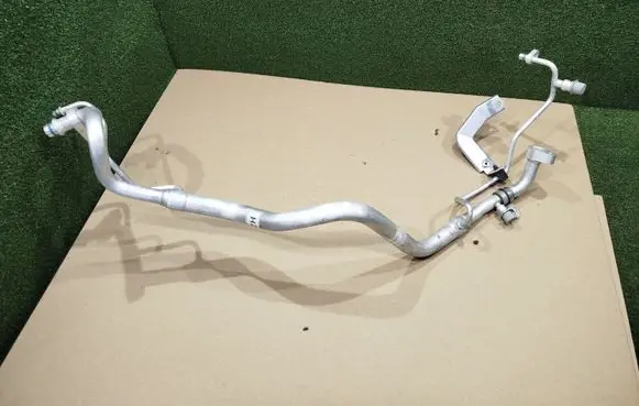 Renault Koleos II Air conditioning (A/C) pipe/hose 924C28588R