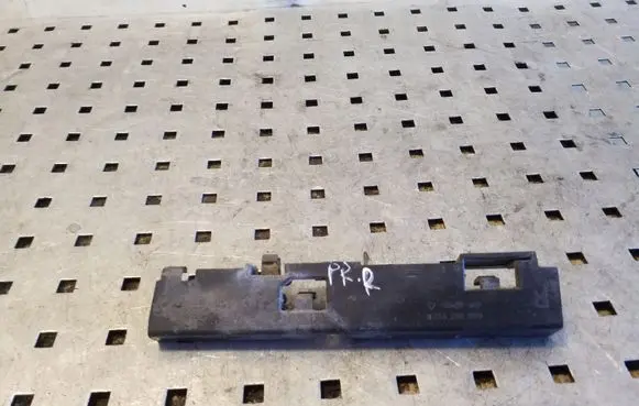 Audi A6 C7 Fender mounting bracket 4G0853922B