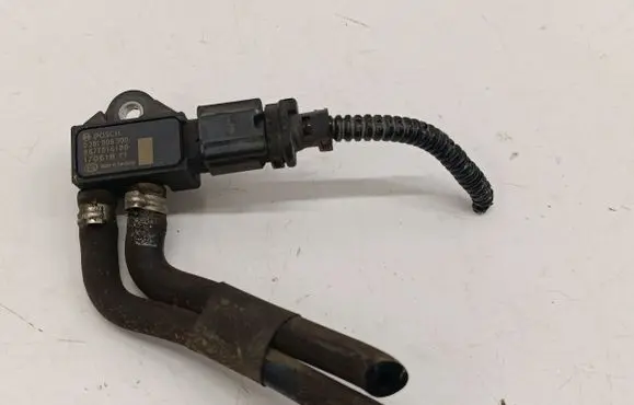Opel Crossland X Exhaust gas pressure sensor 9677816180