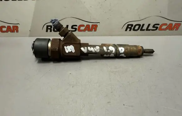 Volvo S40, V40 Fuel injector 8200238528