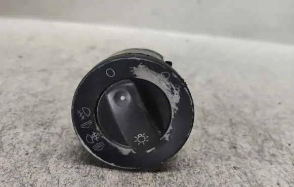 Audi A4 S4 B6 8E 8H Light switch 8E0941531A