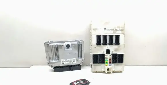 BMW 1 F20 F21 Engine ECU kit and lock set 8576341 0281030325 9324784
