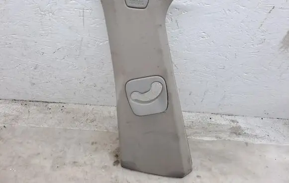 BMW X3 F25 (B) pillar trim (top) 9175033