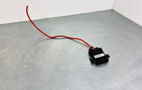 BMW 7 F01 F02 F03 F04 Current control relay 9153410