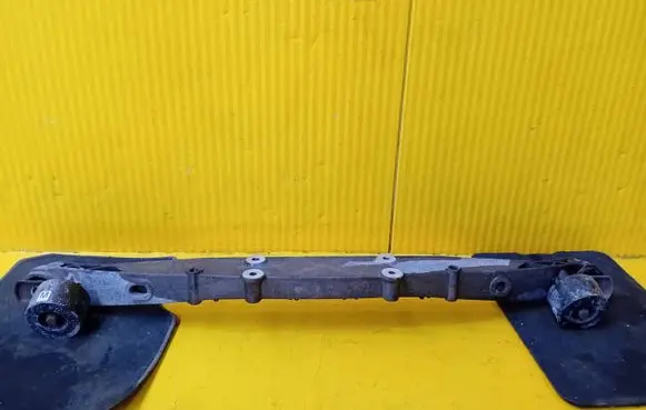 Mini Cooper Countryman R60 Rear axle beam with reductor 9808069