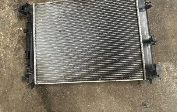Nissan Juke II F16 Coolant radiator 214105FA0B