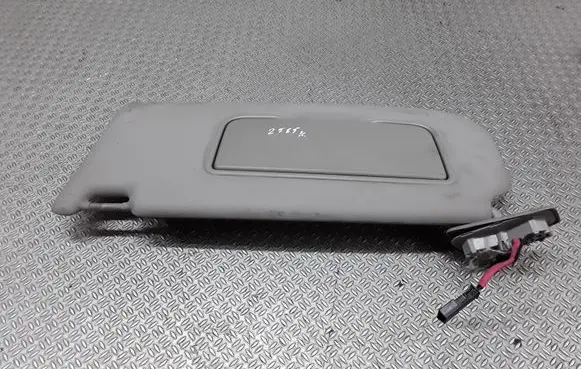 Volvo V50 Sun visor