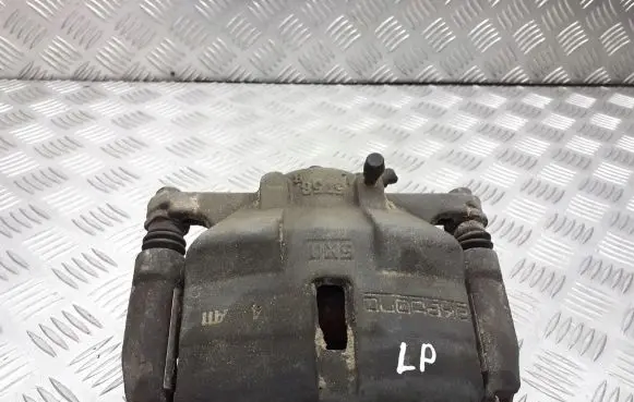 Nissan Qashqai Front brake caliper