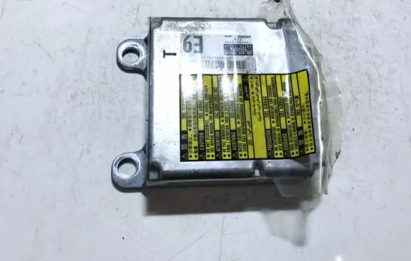 Toyota Prius (XW20) Airbag control unit/module 8917047390 89170-47390