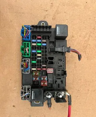 Jaguar F-Type Fuse module JX5314N030AC 594C11F03