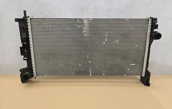 Volvo S90, V90 Coolant radiator 31368232