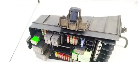 Audi A3 S3 8V Fuse box set 5Q0907361C