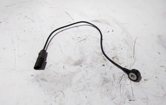 Audi A6 S6 C6 4F Detonation knock sensor 06E905377B