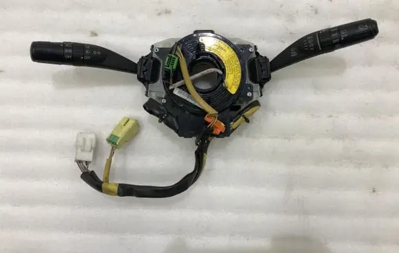Subaru Outback Wiper turn signal indicator stalk/switch 83111AG76