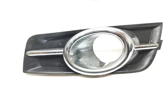 Chevrolet Cruze Front fog light trim/grill 96981086 96361086