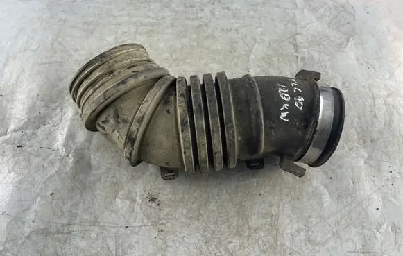 Toyota Land Cruiser (HDJ90) Air intake duct part 1788130020A1 1788130020