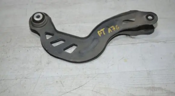 Mercedes-Benz A W176 Rear control arm 8457