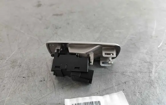Jaguar XF X250 Electric window control switch T2H3235 C2D1740