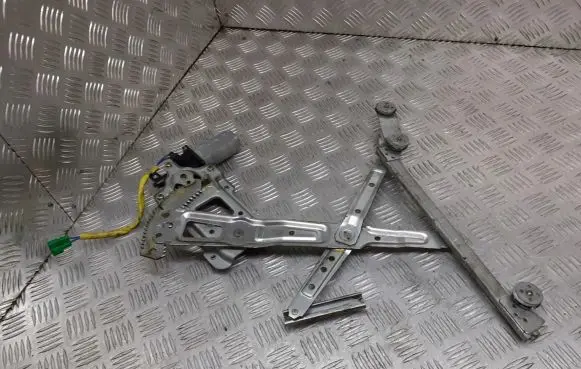 Subaru Legacy Front door electric window regulator BRAK