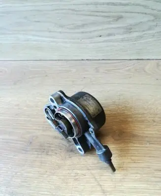Vacuum pump