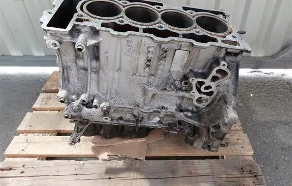 Citroen C5 Engine block 10FJBS