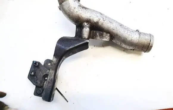 Nissan Almera Tino Intercooler hose/pipe 310631