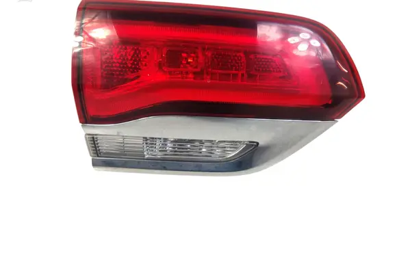 Jeep Grand Cherokee Tailgate rear/tail lights P68471331 P68471331AB BLK6003TA0245