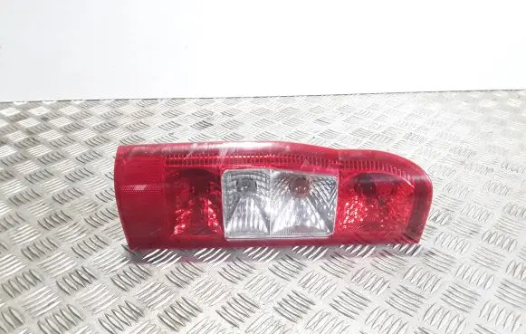 Rear/tail lights