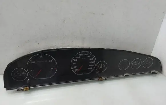 Speedometer (instrument cluster)