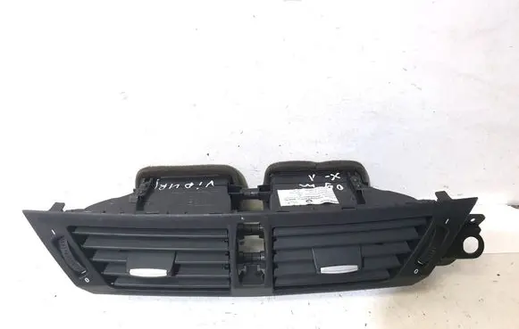 BMW X1 E84 Dash center air vent grill 299123505
