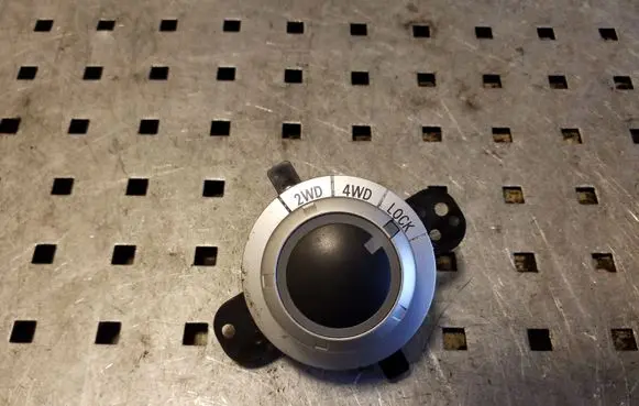 Mitsubishi Outlander Differential lock switch 