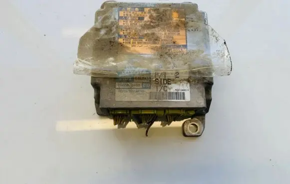 Toyota Avensis Verso Airbag control unit/module 8917044050 89170-44050