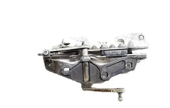 Mercedes-Benz S W221 Engine bonnet/hood hinges A2218800328