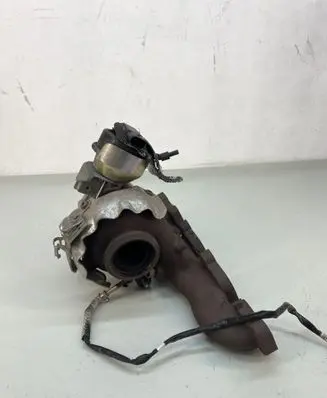 Volkswagen PASSAT B8 Turbo 04L253010