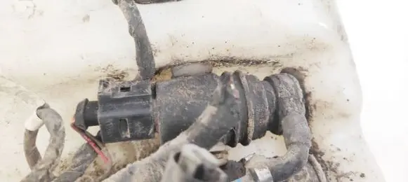 Mercedes-Benz C W203 Windscreen/windshield washer pump
