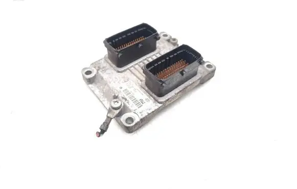 Opel Corsa D Engine control unit/module 55557932