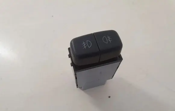 Fog light switch