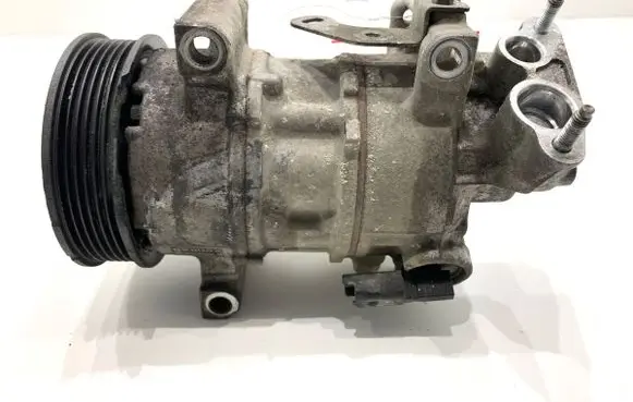 Peugeot 2008 I Air conditioning (A/C) compressor (pump) 9822184980