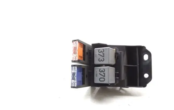 Audi A6 S6 C6 4F Relay mounting block 4F1937503 8A0937530