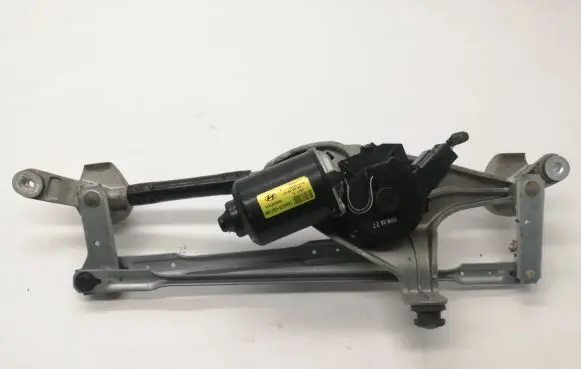Hyundai Tucson TL Front wiper linkage and motor 98100D3000