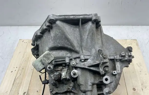 Mazda 3 II Manual 6 speed gearbox D6040
