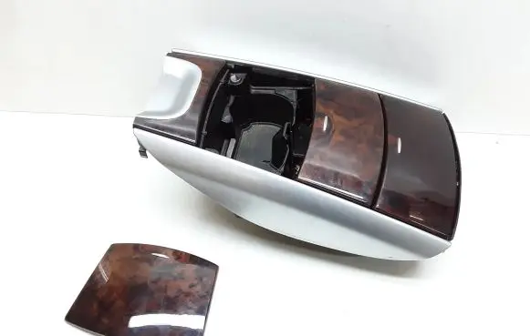 Mercedes-Benz R W251 Cup holder A251688251